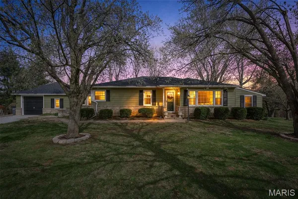 $334,900 | 8864 Highway 61, Ste. Genevieve, MO 63670