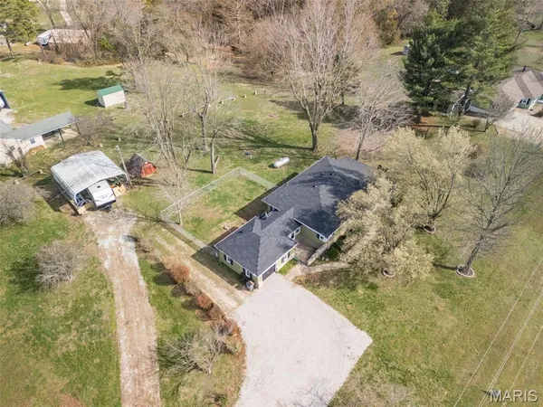 $334,900 | 8864 Highway 61, Ste. Genevieve, MO 63670