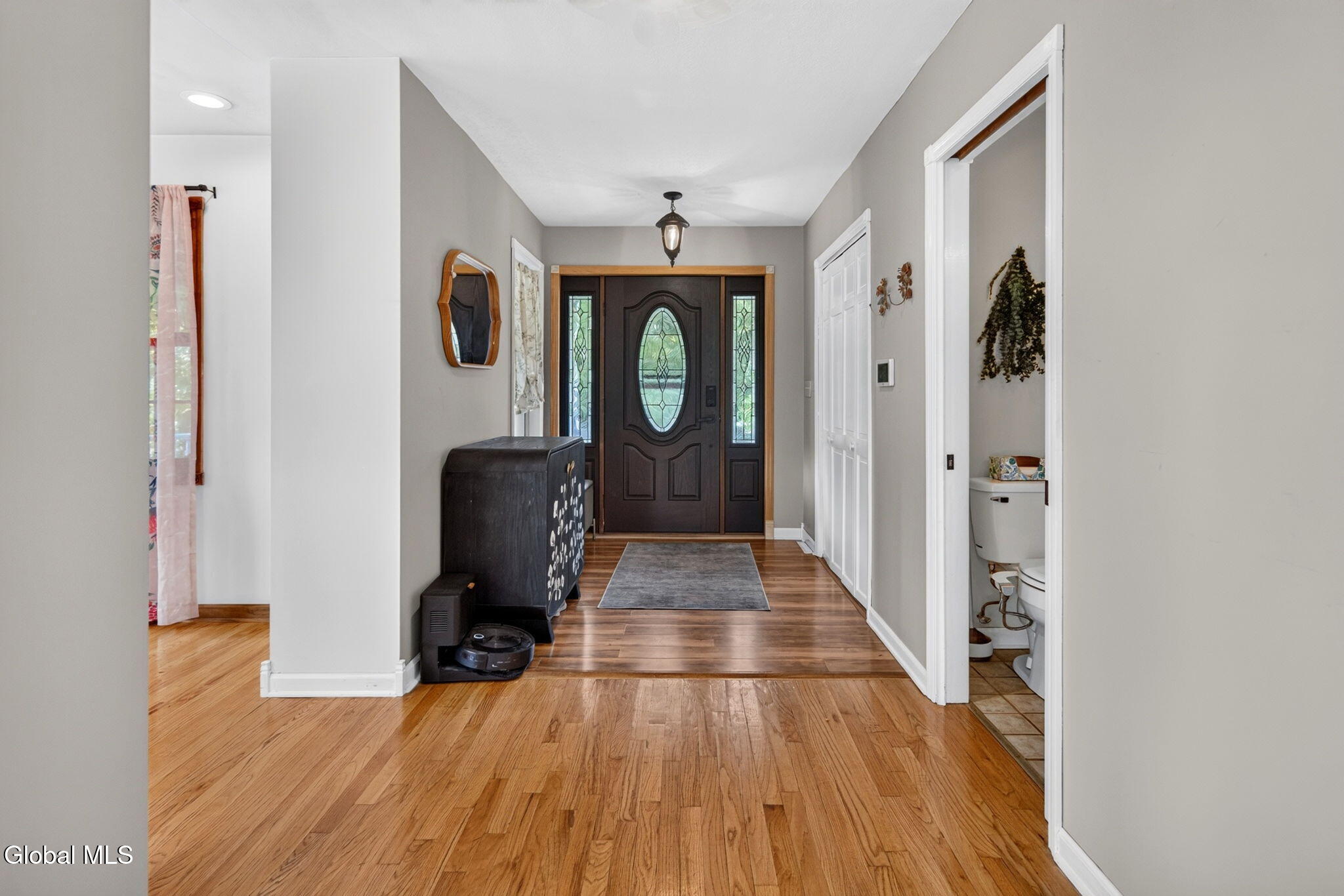 114 Spring Road Schenectady, NY 12302 - Photo 8 of 40 3-web-or-mls-003_DSC04939