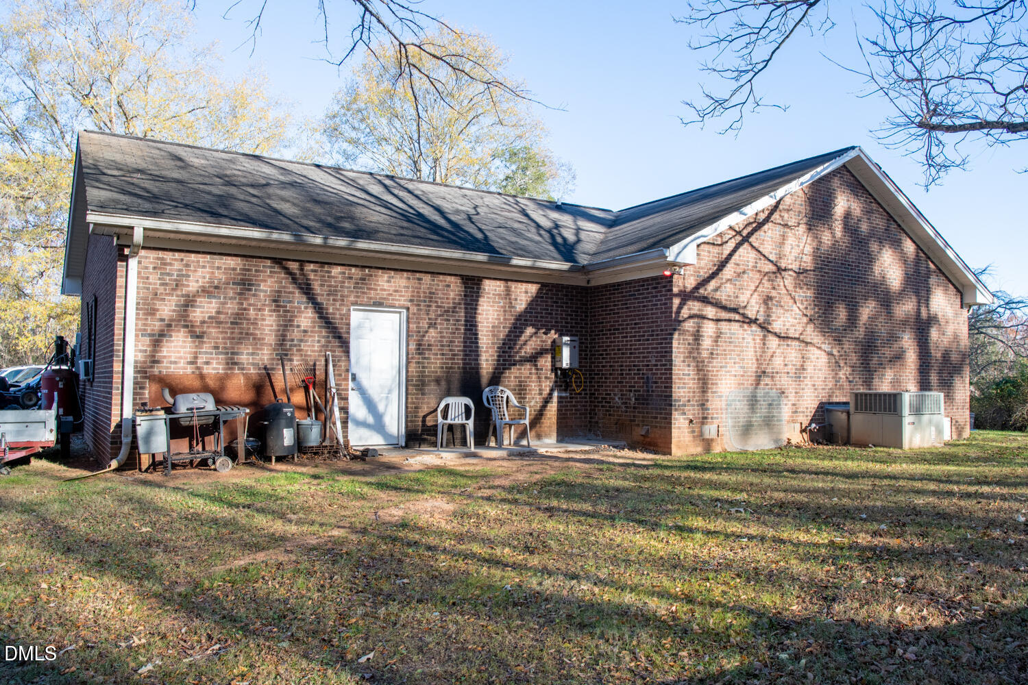 2961 Wormranch Road Haw River, NC 27258 - Photo 4 of 27 a view of a house with a large tree