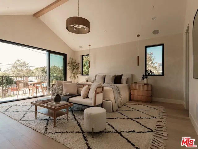 $3,995,000 | 3629 Rosewood Avenue, Los Angeles, CA 90066