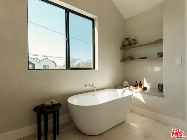 $3,995,000 | 3629 Rosewood Avenue, Los Angeles, CA 90066