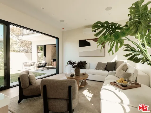 $3,995,000 | 3629 Rosewood Avenue, Los Angeles, CA 90066