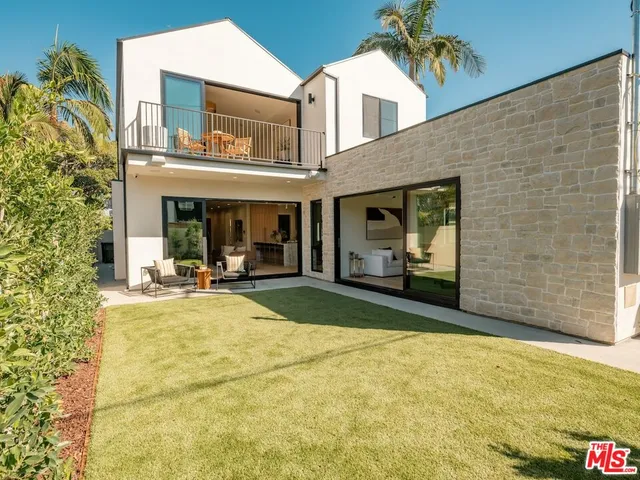 $3,995,000 | 3629 Rosewood Avenue, Los Angeles, CA 90066