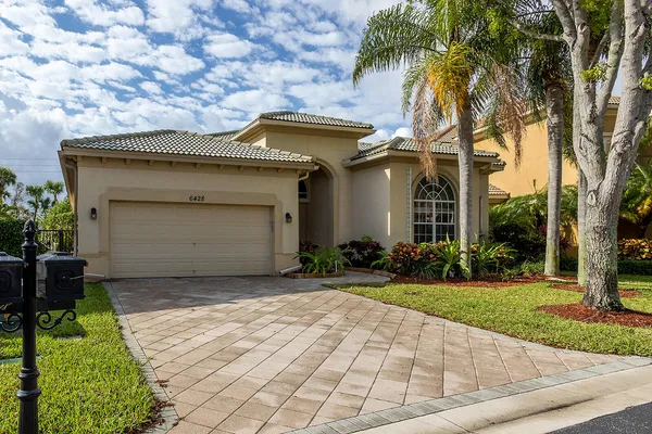 $3,800 | 6428 Garden Court, West Palm Beach, FL 33411
