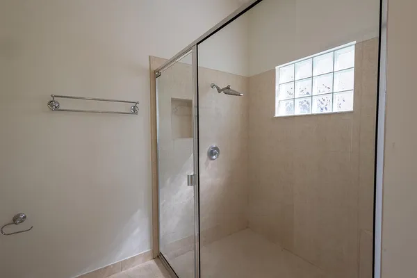 $3,800 | 6428 Garden Court, West Palm Beach, FL 33411