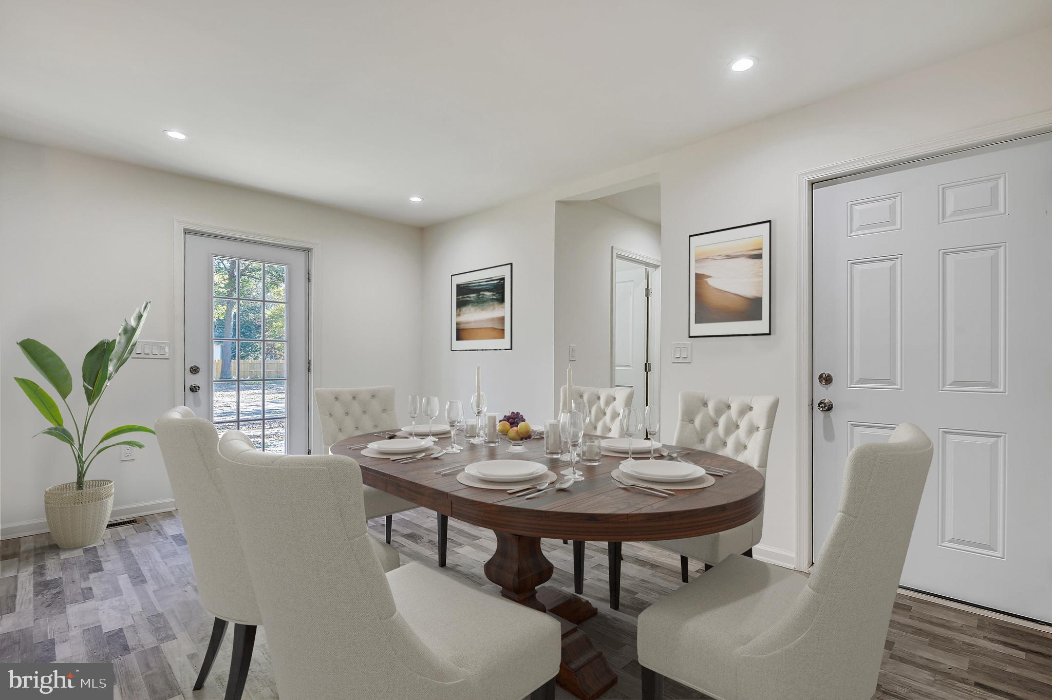 204 Park Avenue Ridgely, MD 21660 - Photo 12 of 52 Dining area with door to backyard