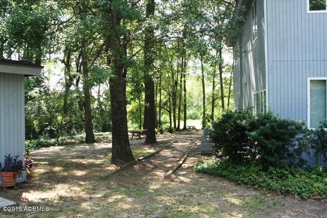159 C North Brickyard Road, Unit C Beaufort, SC 29907 - Photo 6 of 22 Side