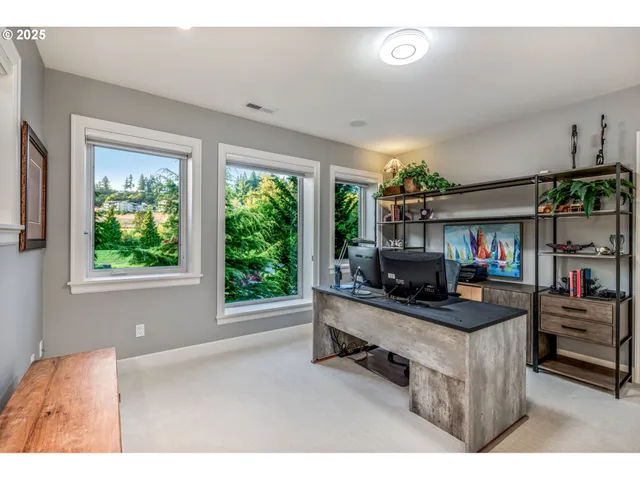 $1,810,500 | 5511 Southeast Scenic Lane, Unit 200, Vancouver, WA 98661