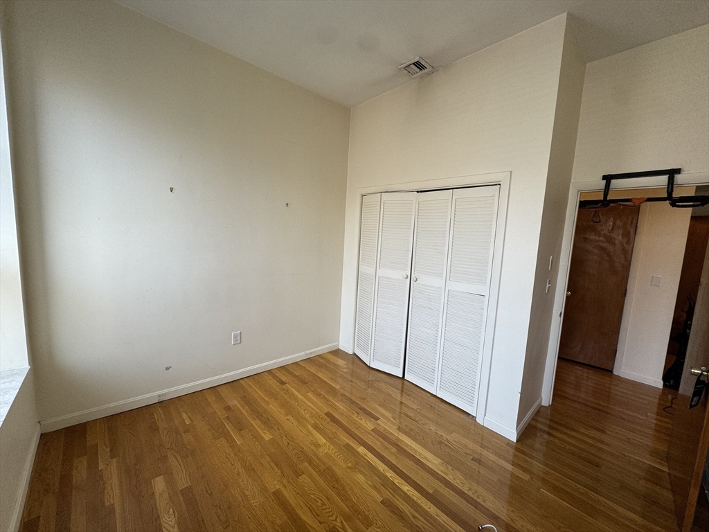 176 West Springfield Street, Unit 2 Boston, MA 02118 - Photo 5 of 6