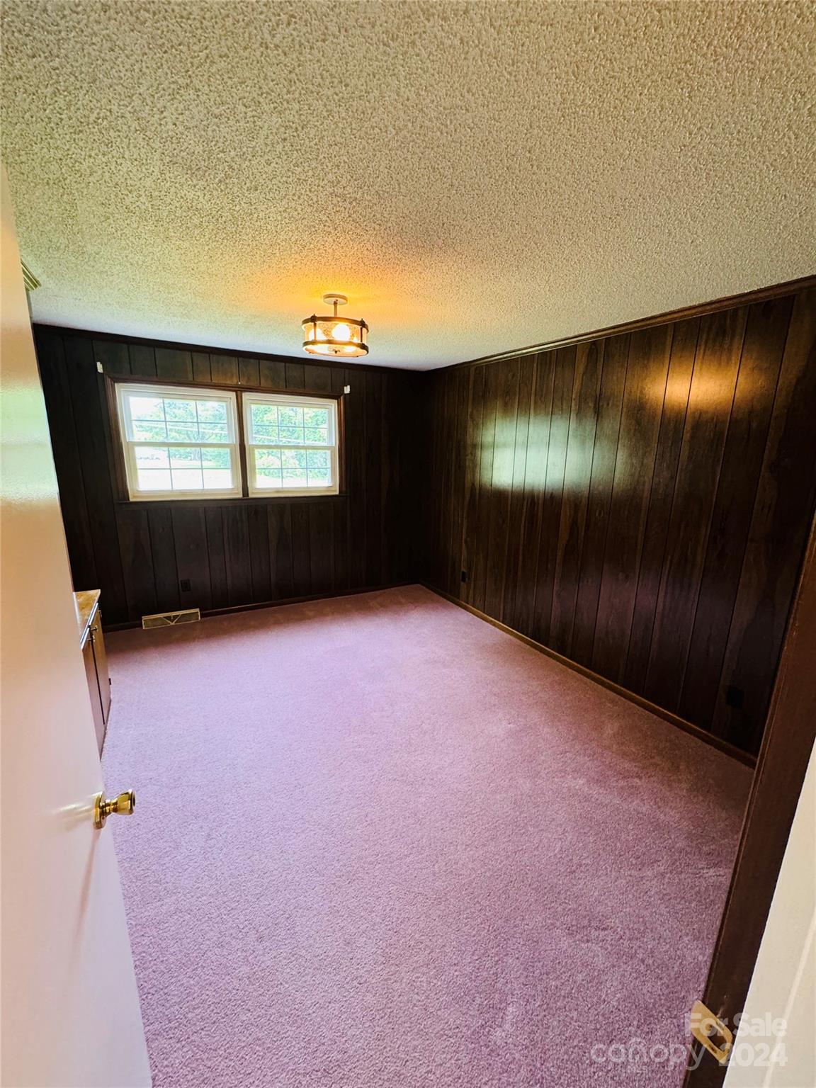 1790 Sain Road Hickory, NC 28602 - Photo 17 of 28 Gallery Image 17