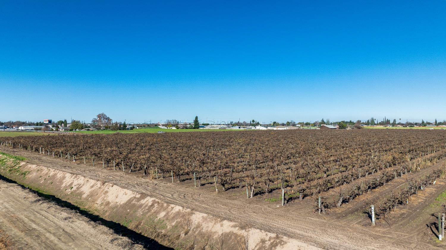 6288 East Lathrop Road Manteca, CA 95336 - Photo 12 of 16 a view of lake and mountain