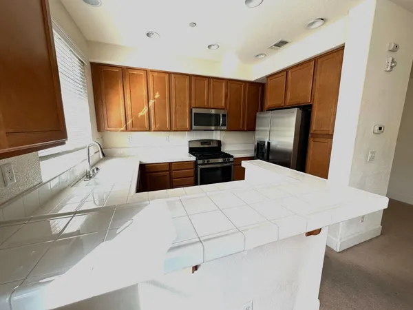 $525,000 | 1620 D Street, Sacramento, CA 95814