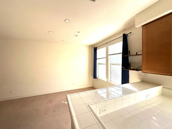 $525,000 | 1620 D Street, Sacramento, CA 95814