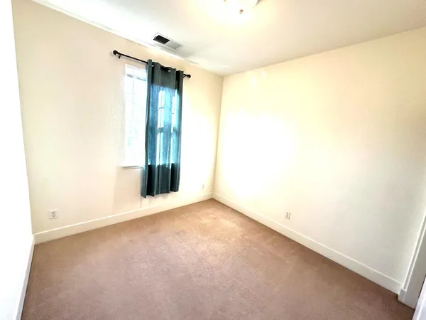 $525,000 | 1620 D Street, Sacramento, CA 95814