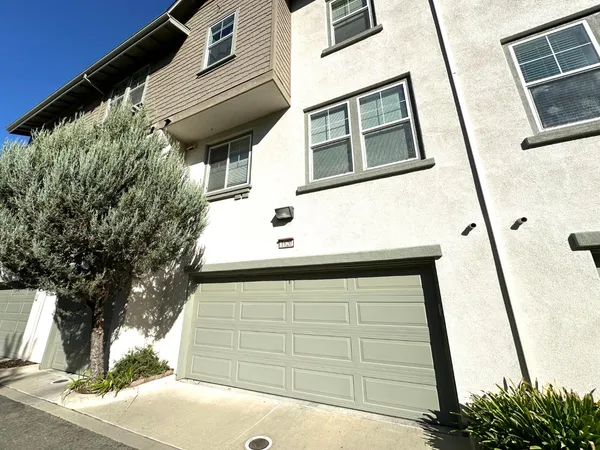 $525,000 | 1620 D Street, Sacramento, CA 95814