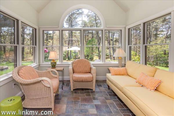 70 Marthas Road Edgartown, MA 02539 - Photo 14 of 36 http://d1qzqeyxiitrap.cloudfront.net/photos/36708/600/e6f52162.jpg