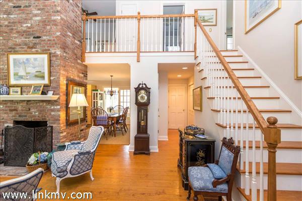 70 Marthas Road Edgartown, MA 02539 - Photo 5 of 36 http://d1qzqeyxiitrap.cloudfront.net/photos/36708/600/4408f093.jpg