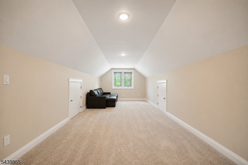 266 Milltown Road Springfield, NJ 07081 - Photo 28 of 32