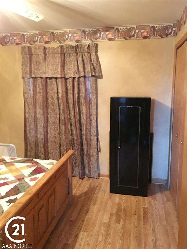 13818 Burt Road Capac, MI 48014 - Photo 15 of 39