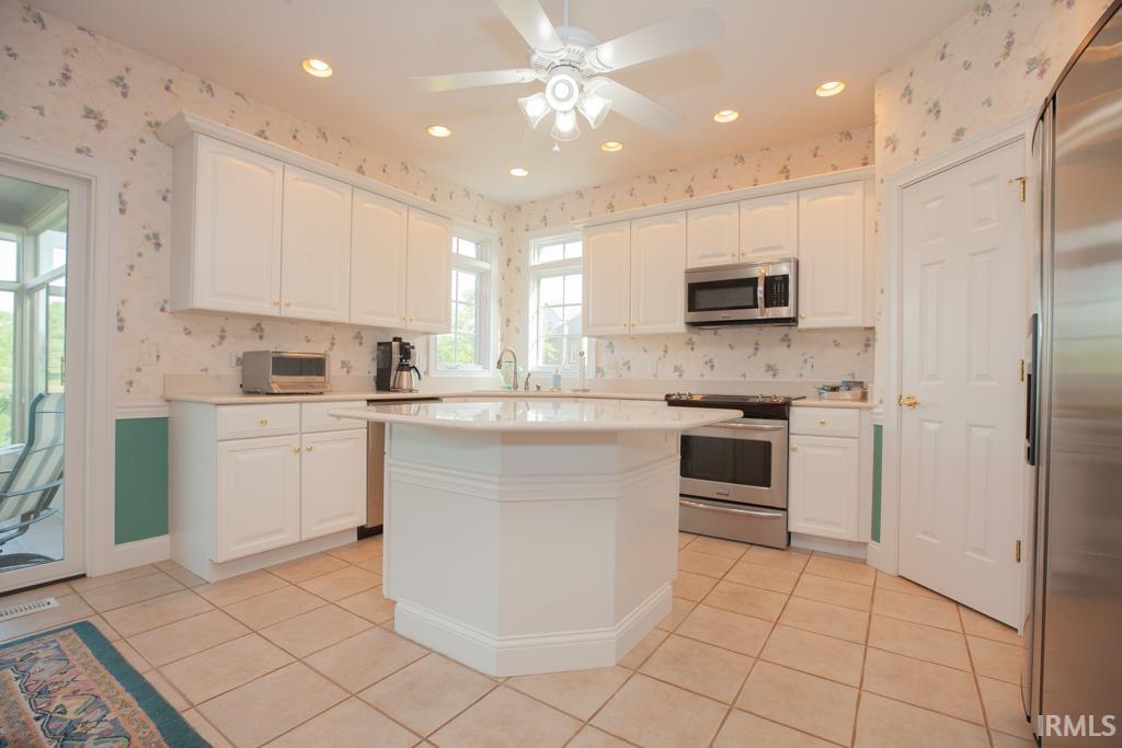 2199 Waters Ridge Drive Newburgh, IN 47630 - Photo 12 of 35 Gallery Image 12