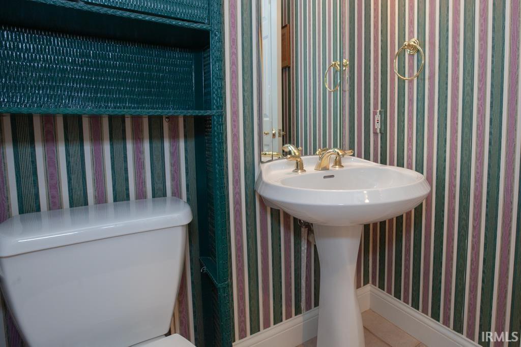2199 Waters Ridge Drive Newburgh, IN 47630 - Photo 15 of 35 Gallery Image 15