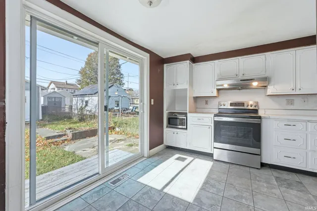 $155,000 | 4430 Buell Drive, Fort Wayne, IN 46807