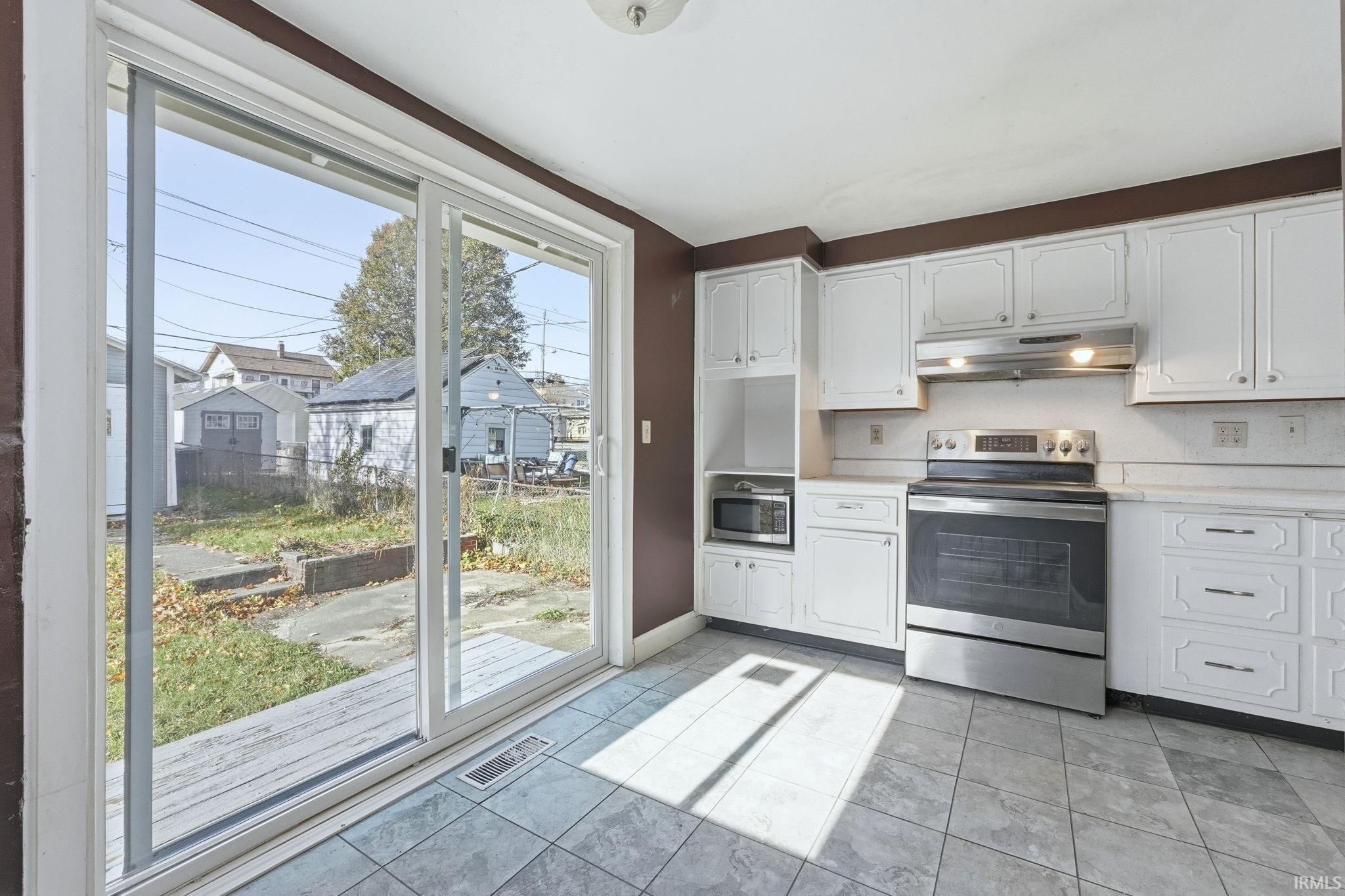 4430 Buell Drive Fort Wayne, IN 46807 - Photo 24 of 36