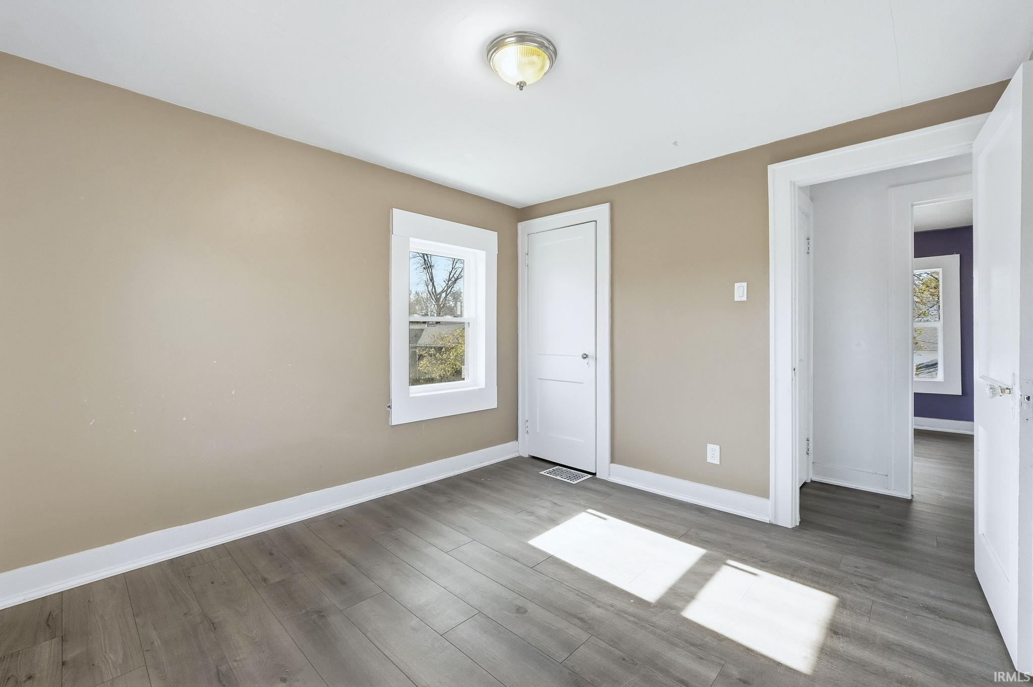 4430 Buell Drive Fort Wayne, IN 46807 - Photo 8 of 36