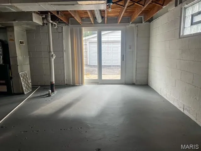 $111,900 | 10066 Dorothy Avenue, St. Louis, MO 63137