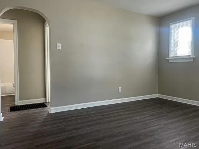 $111,900 | 10066 Dorothy Avenue, St. Louis, MO 63137