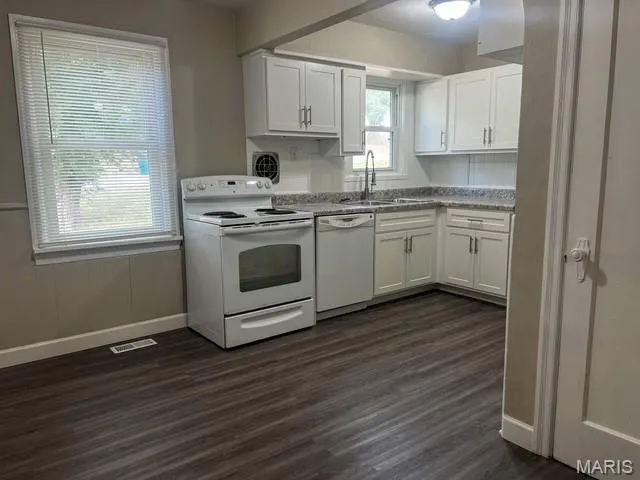 $111,900 | 10066 Dorothy Avenue, St. Louis, MO 63137