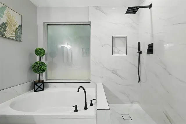 $290,000 | 3220 Steamboat Drive, Fort Worth, TX 76123