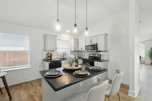 $290,000 | 3220 Steamboat Drive, Fort Worth, TX 76123