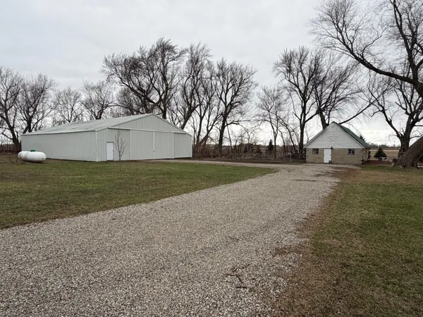 $400,000 | 2632 110th Street, Granada, MN 56039
