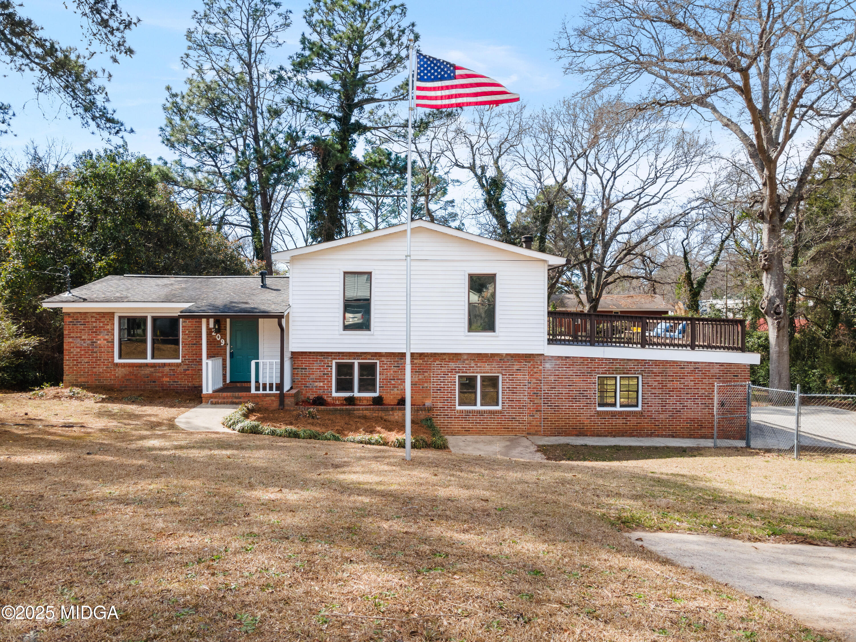 209 Juniper Road Warner Robins, GA 31093 - Photo 1 of 63 209 juniper