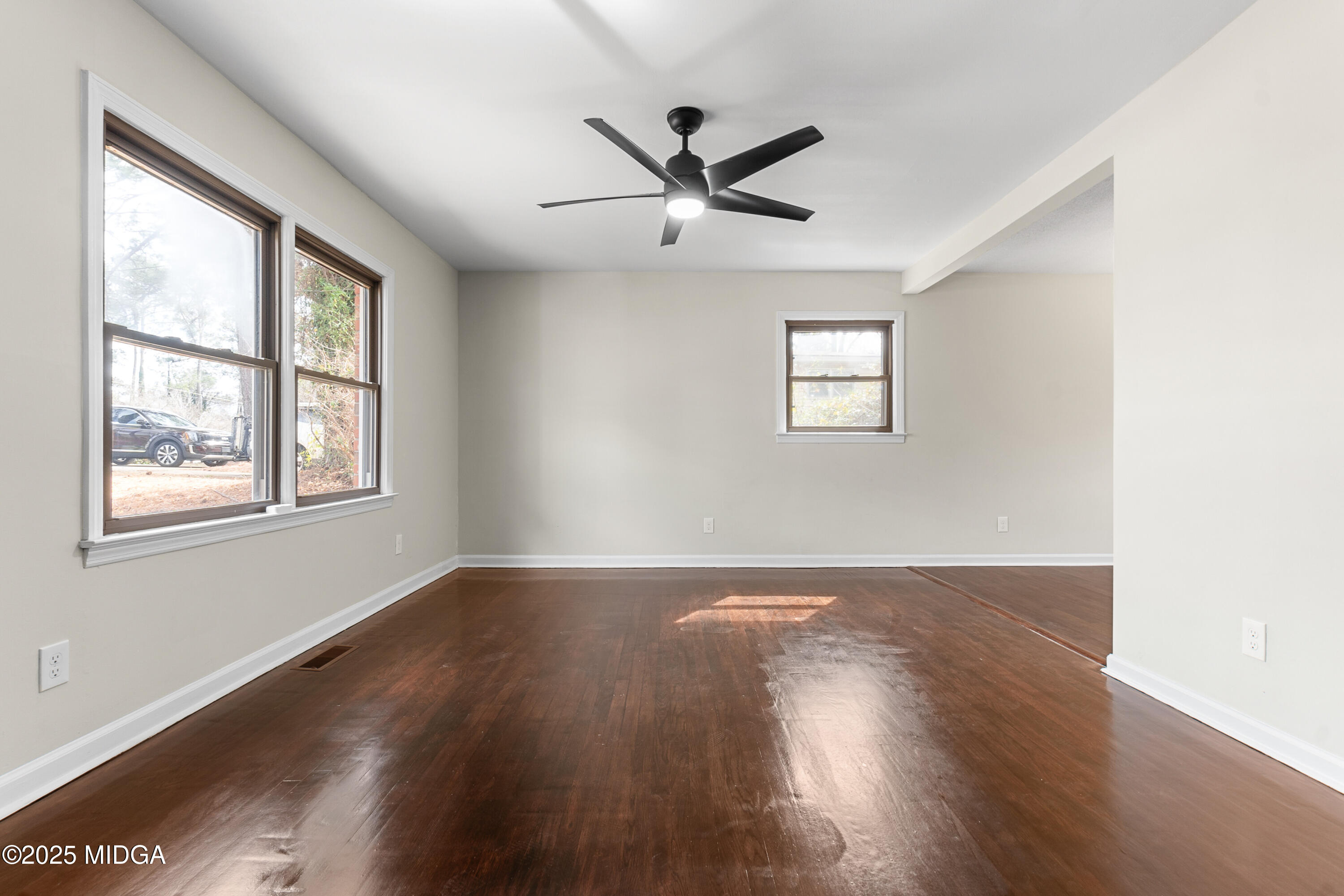 209 Juniper Road Warner Robins, GA 31093 - Photo 5 of 63 23__AAA3062_mls