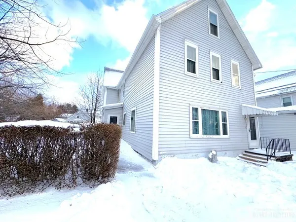 $100,000 | 245 Lake Shore Drive East, Dunkirk, NY 14048