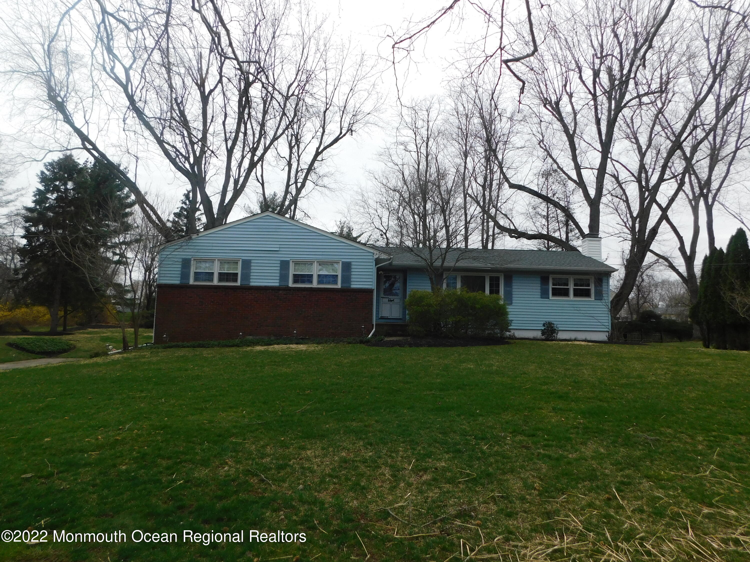 40 Glenhill Road Freehold, NJ 07728 - Photo 1 of 17 DSCN0284