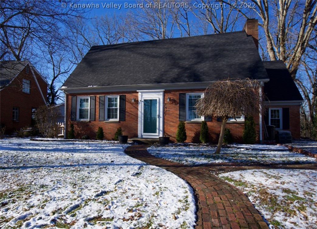 1421 Longridge Road Charleston, WV 25314 - Photo 1 of 30 Gallery Image 1