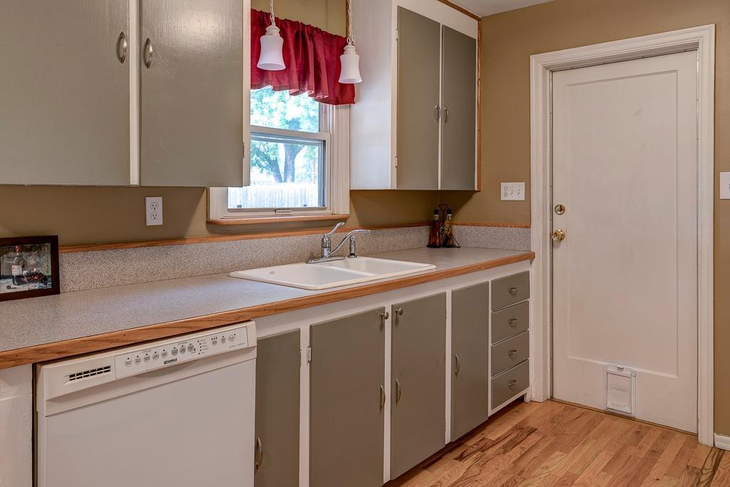 1939 Roberts Road Medford, OR 97504 - Photo 19 of 27 Additional Photo