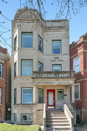 $2,750 | 1448 North Kedzie Avenue, Unit 3, Chicago, IL 60651