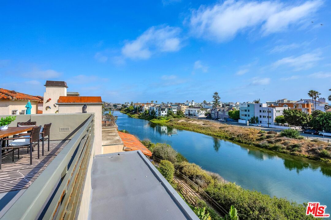 4911 Roma Court Marina del Rey, CA 90292 - Photo 49 of 58 a view of a city and lake view