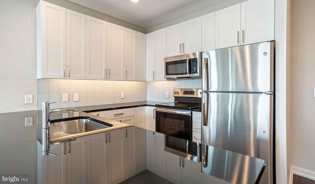 24 Cricket Avenue, Unit 2B421 Ardmore, PA 19003 - Photo 5 of 5