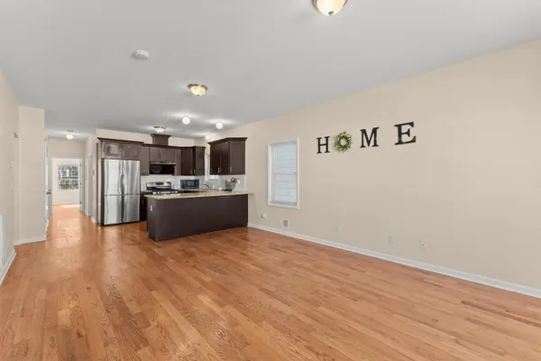 $3,199 | 23 Reynolds Avenue, Unit 1, Harrison, NJ 07029