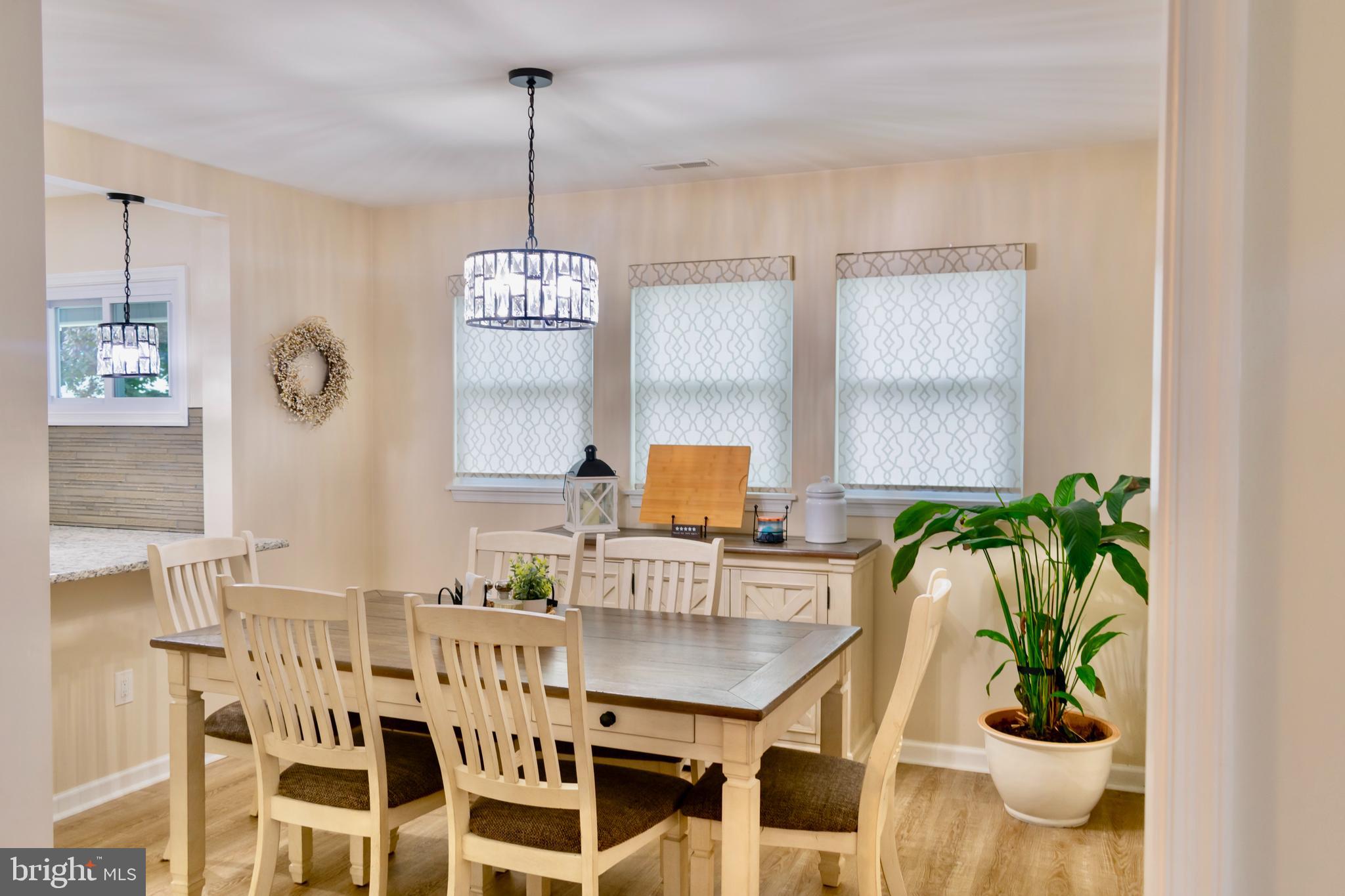 104 Blough Road Fairless Hills, PA 19030 - Photo 8 of 23 Dining room