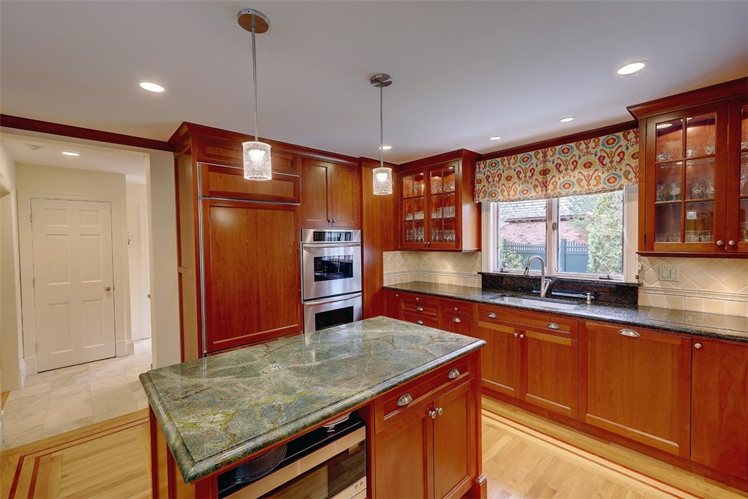 24 Intervale Road Providence, RI 02906 - Photo 17 of 40 Gallery Image 17