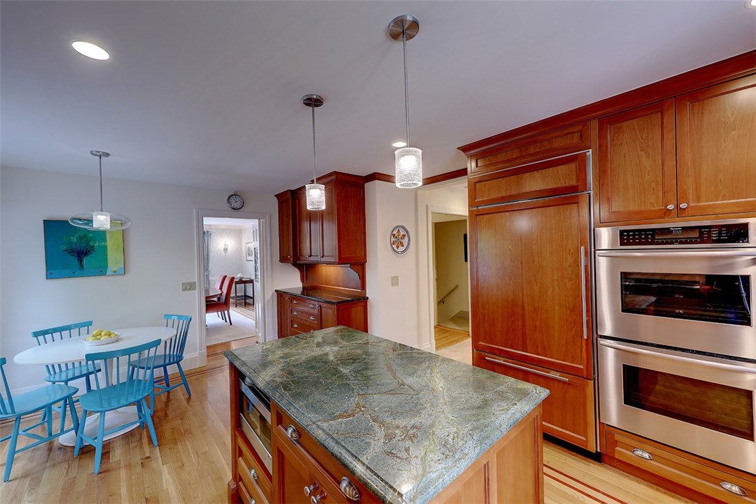 24 Intervale Road Providence, RI 02906 - Photo 18 of 40 Gallery Image 18