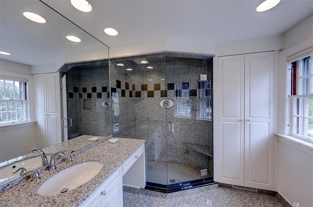 24 Intervale Road Providence, RI 02906 - Photo 22 of 40 Gallery Image 22