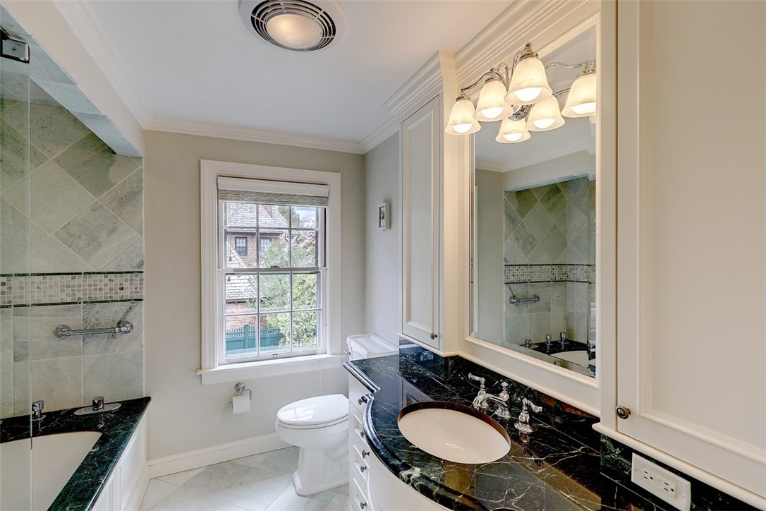 24 Intervale Road Providence, RI 02906 - Photo 27 of 40 Gallery Image 27